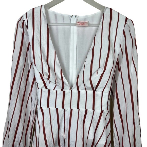 Showpo. Striped Crop Top - So Much to give Top Size 4 - Picture 5 of 15